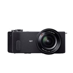  Sigma DP0 Quattro Compact Digital Camera