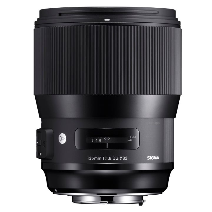 00ZSG135F18ART - Sigma 135mm f/1.8 DG HSM Art